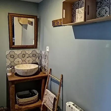 La Ferme De Mademoiselle Jeanne * Arrest